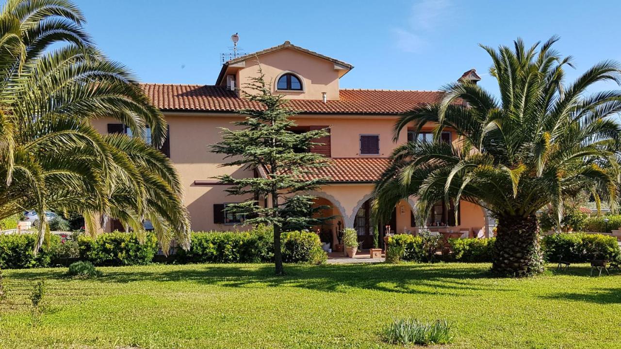 Villa Mandrioli Cecina  Eksteriør bilde