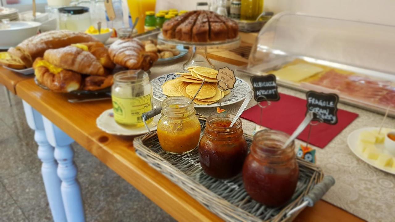 Villa Mandrioli Cecina  Eksteriør bilde