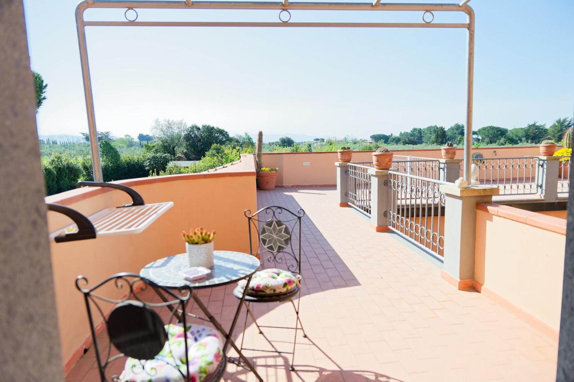 Villa Mandrioli Cecina  Eksteriør bilde