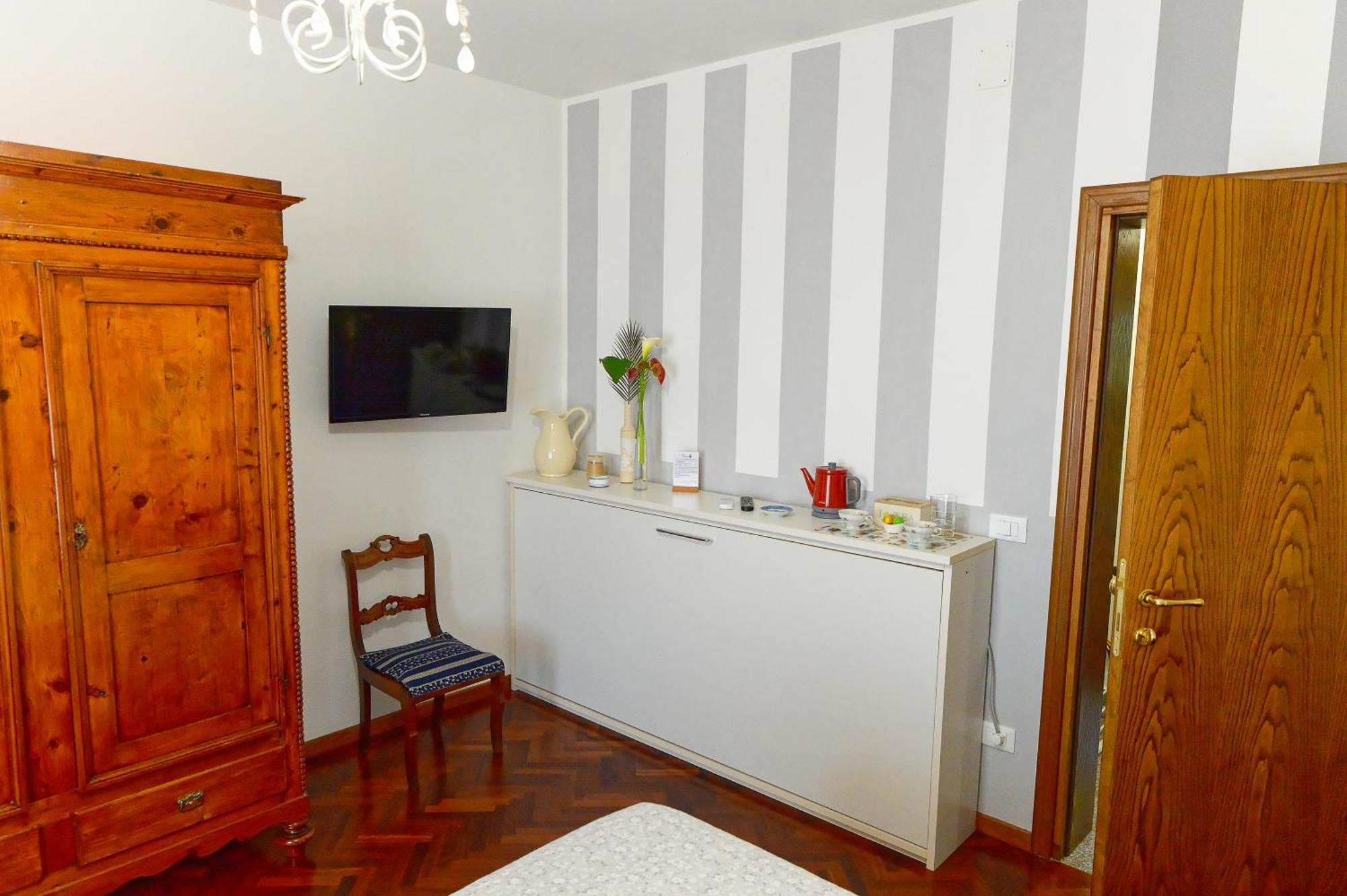 Villa Mandrioli Cecina  Eksteriør bilde